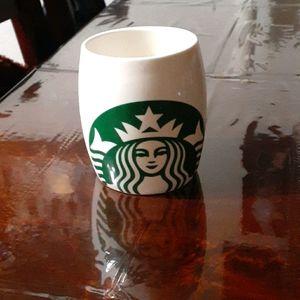 Starbucks 2010 cup 14fl oz